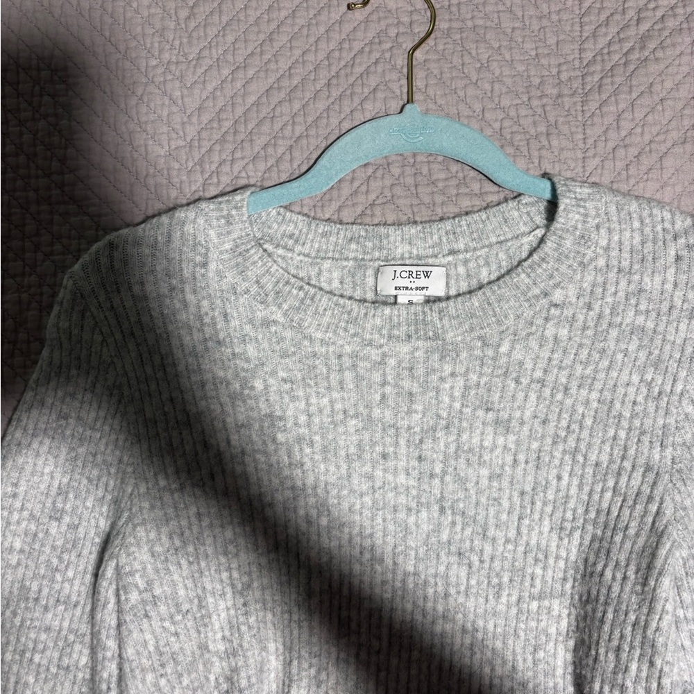 J. Crew Women's Light Gray Ribbed Sweater